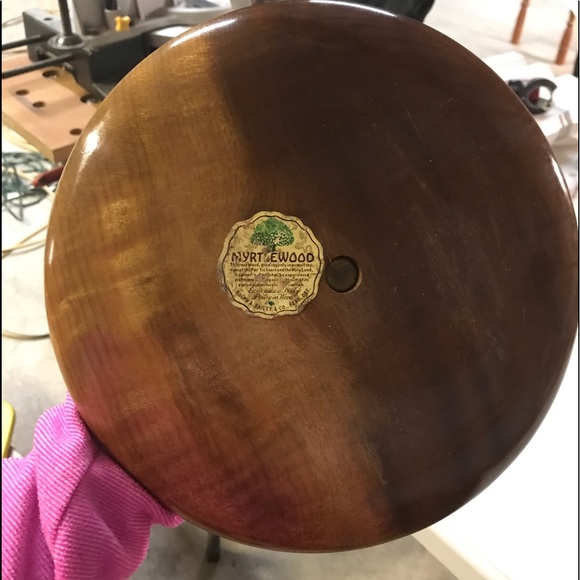 🔴 Beautiful Vintage Myrtle Wood Tray - Picture 2 of 3